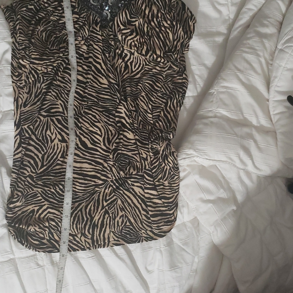 Top - Picture 9 of 9